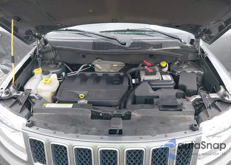 2013 Jeep Compass Limited из США, поврежденный, VIN 1C4NJDCB0DD261408